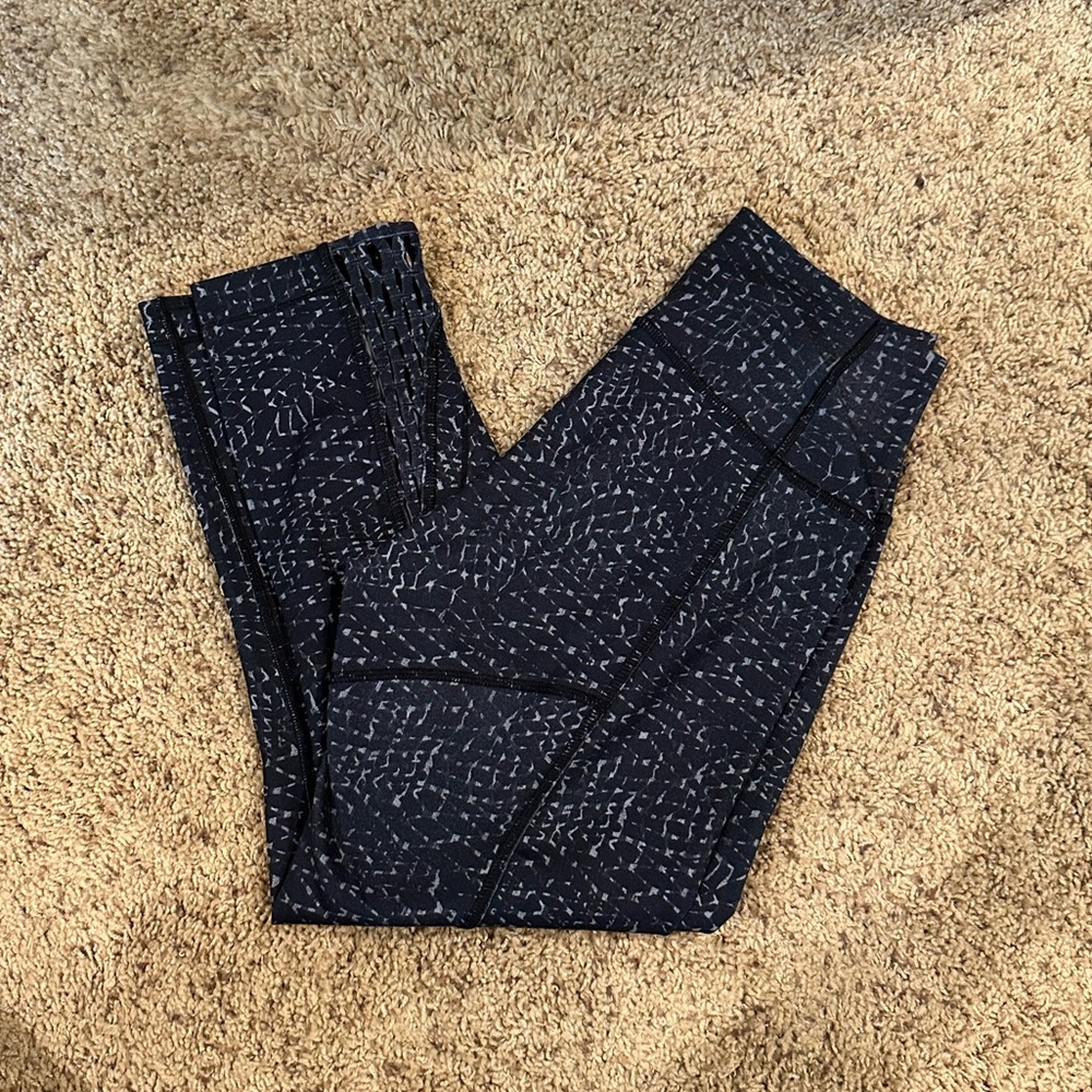 Lululemon Cropped Leggings